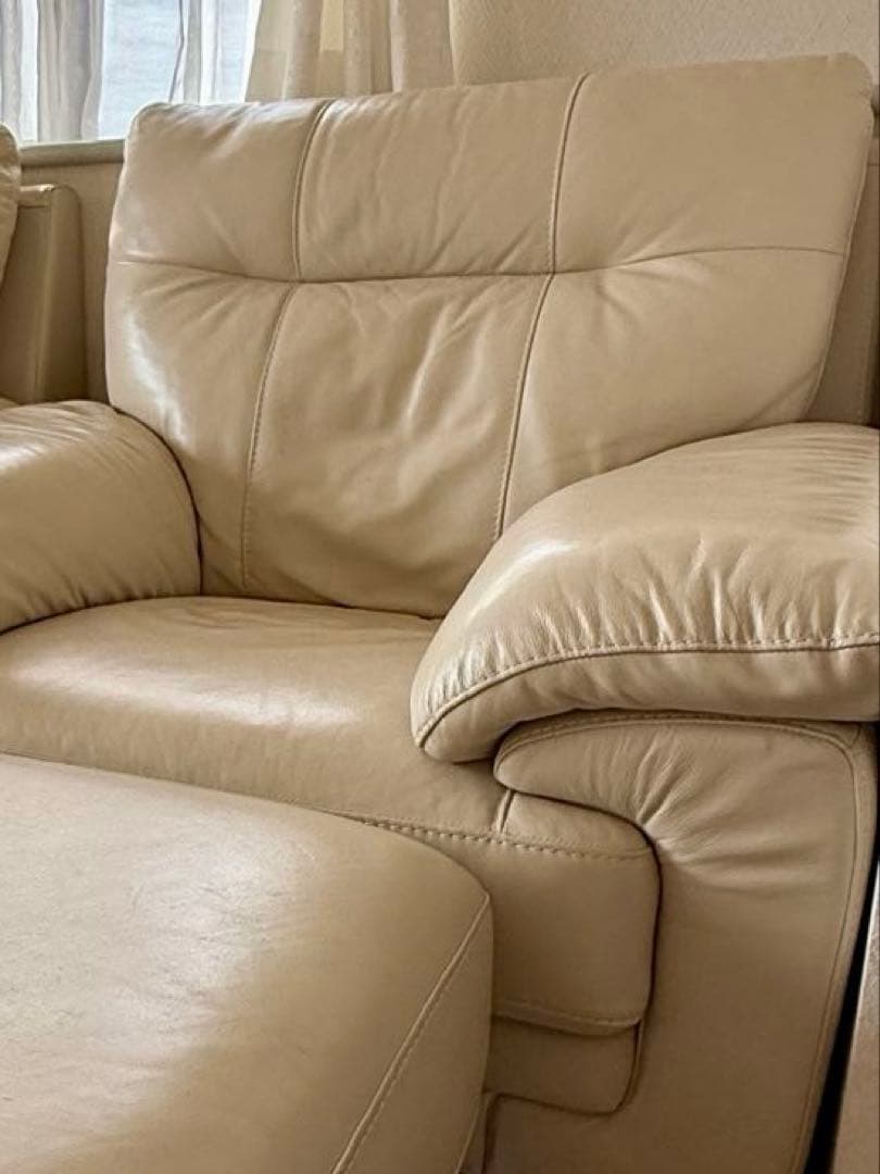 東京インテリア✳︎オフホワイト✳︎レザー アームチェア