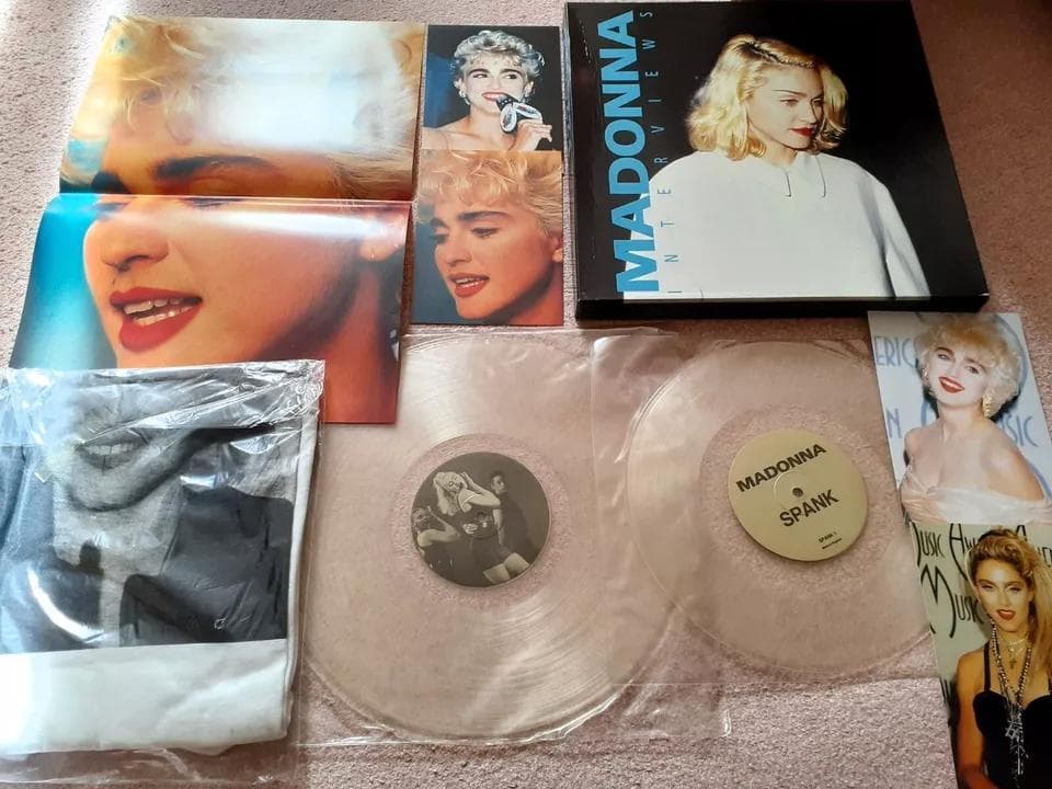 MADONNA　限定 BOX セット　レコード　Tシャツ　ポストカード　ポスター