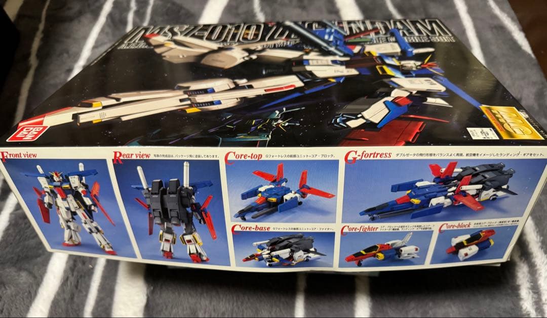 MG(マスターグレード)のMSZ-010 ZZ GUNDAM、新品
