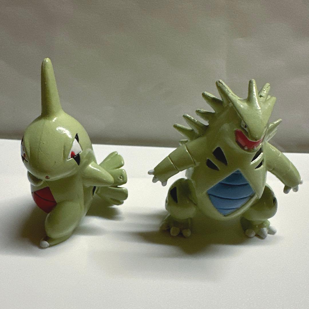 ポケモン【初期】 モンコレ　ヨーギラス　バンギラス