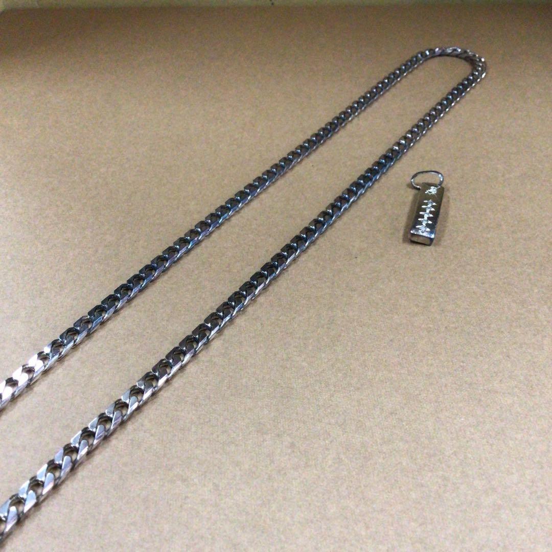 レダシルマＳｈｅネックレスとペンダントトップ