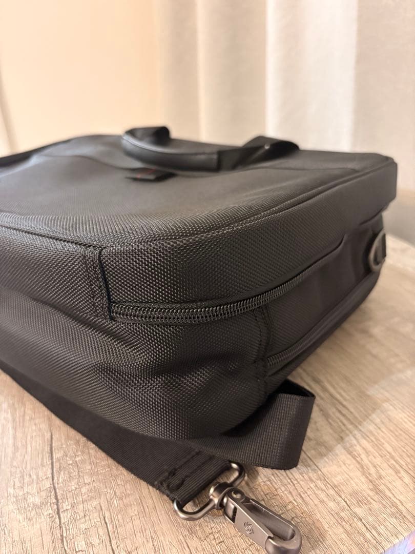 いちご❗️ サムソナイト 2way ビジネスバッグ ブラック