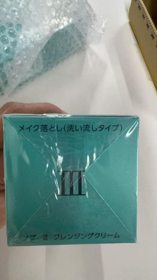 ノブＩＩＩ クレンジングクリーム 120ｇ　4本