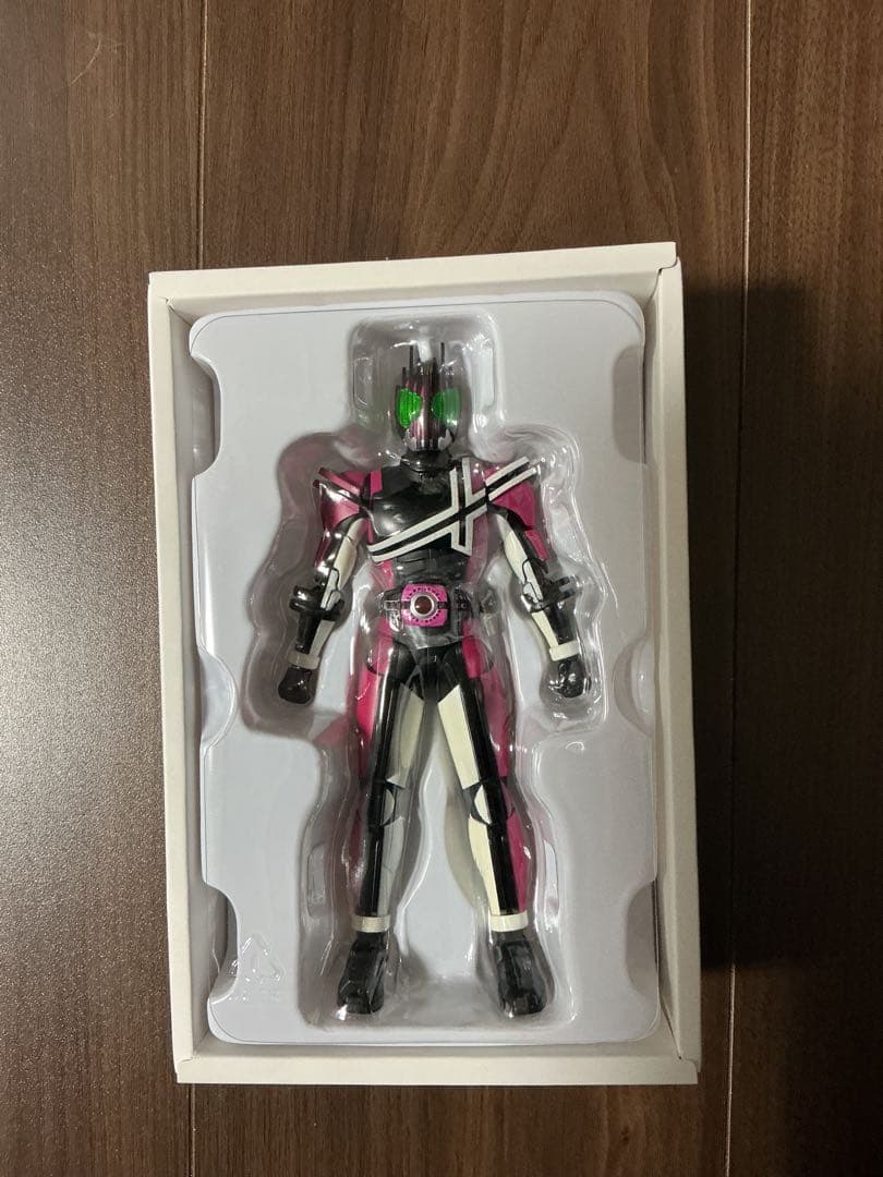 真骨彫製法 仮面ライダーディケイド(ネオディケイドライバーVer.)