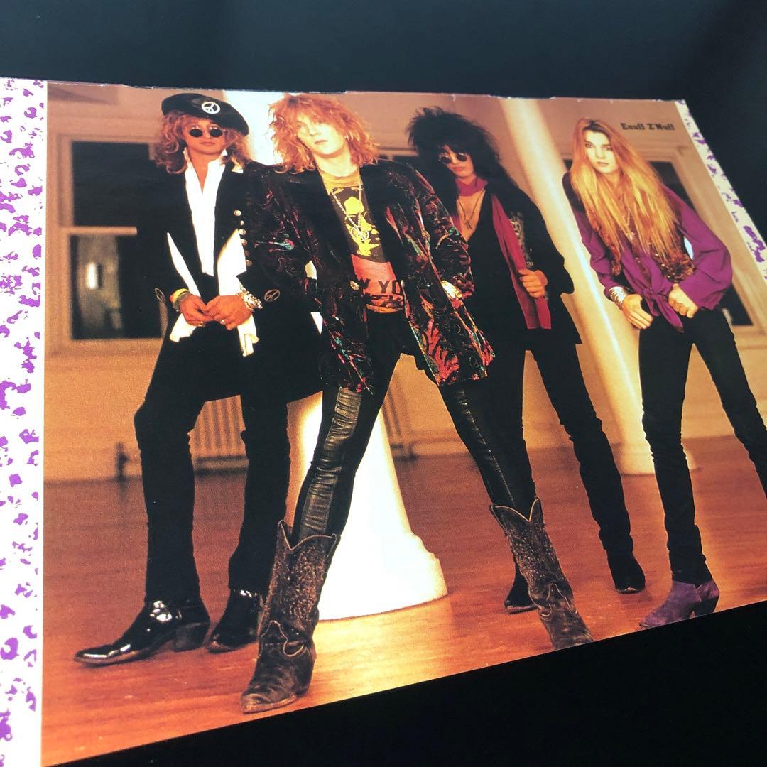 レア切り抜き　イナフ・ズナフ　ENUFF Z'NUFF ⑨