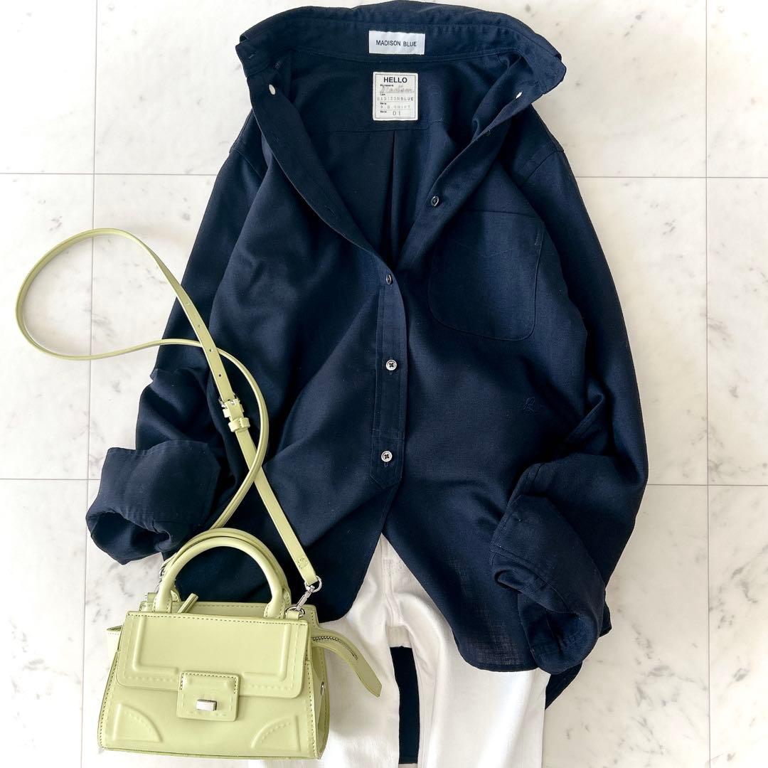 美品 マディソンブルー ウール ボタンダウンシャツ ネイビー 刺繍 長袖シャツ