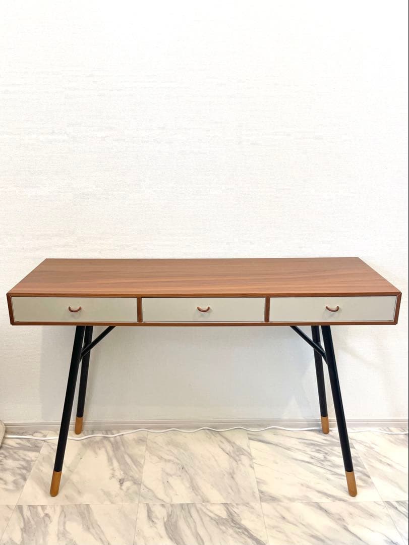 ボーコンセプト　コンソールテーブル　【２】　クチパーノ　デスク