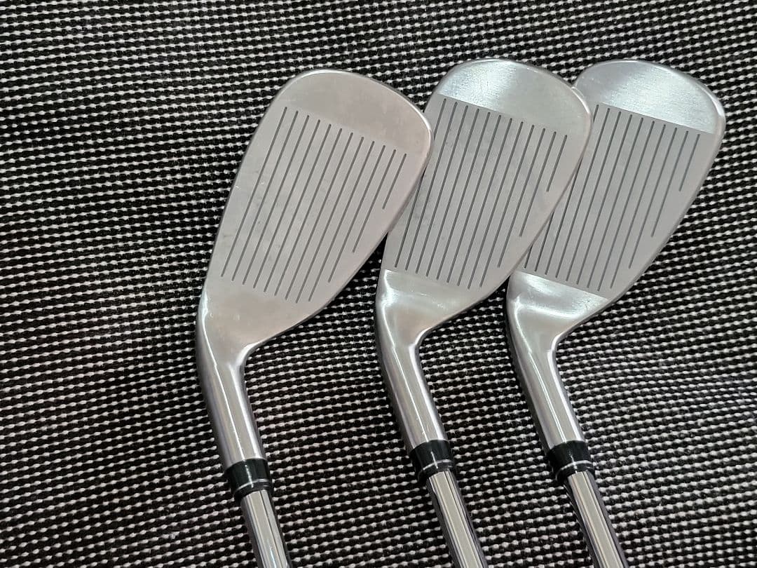 チッパーラボオリジナルのチッパーウェッジ52.56.60の3点セット。