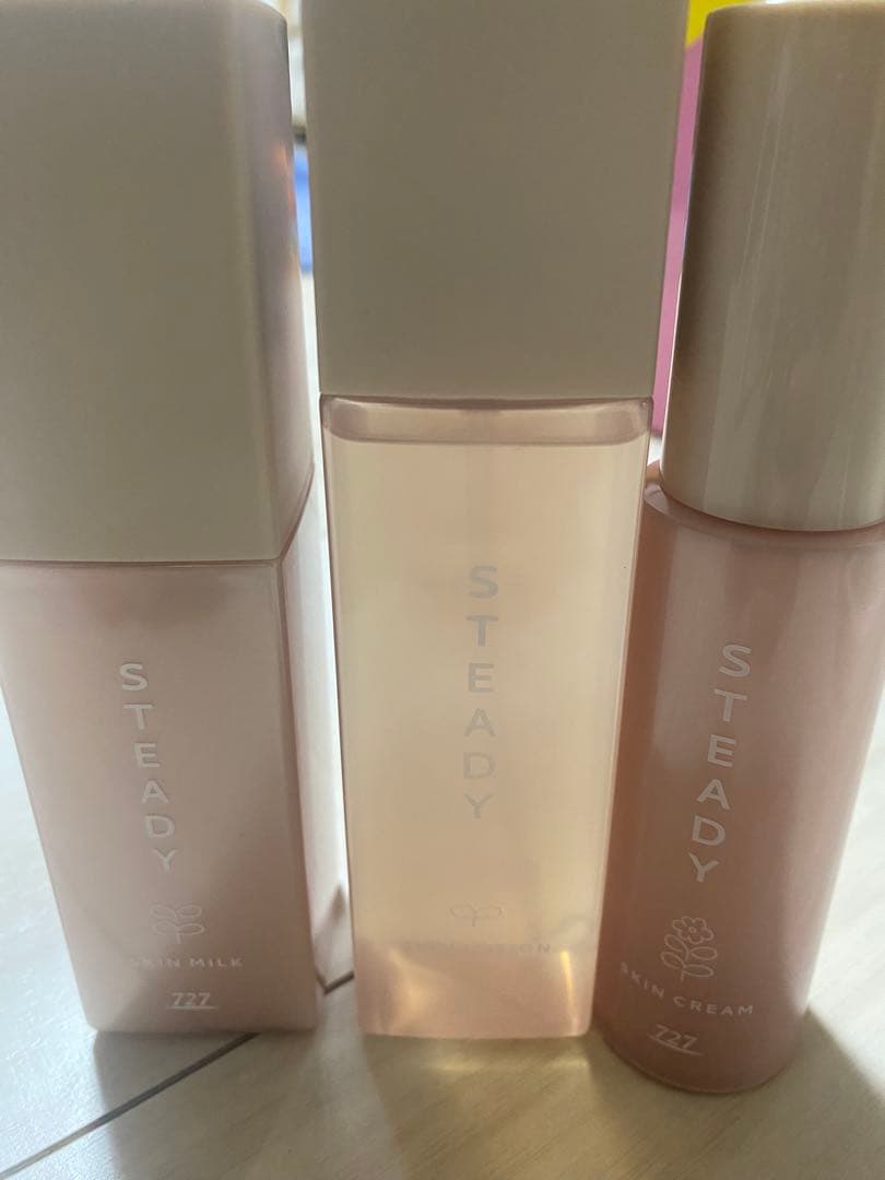 727 ステディ スキンミルク・ローション・クリーム セット　STEADY