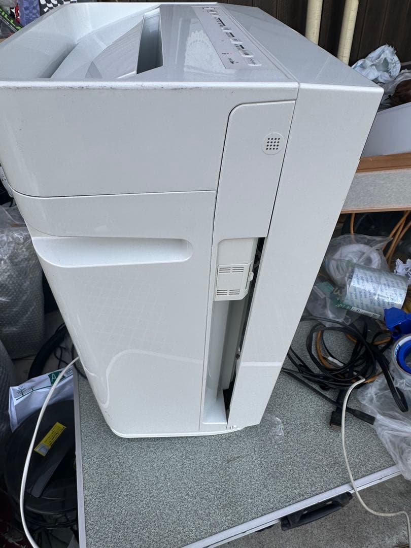 19年製！ダイキン 加湿ストリーマー 空気清浄機 MCK70VE6-W