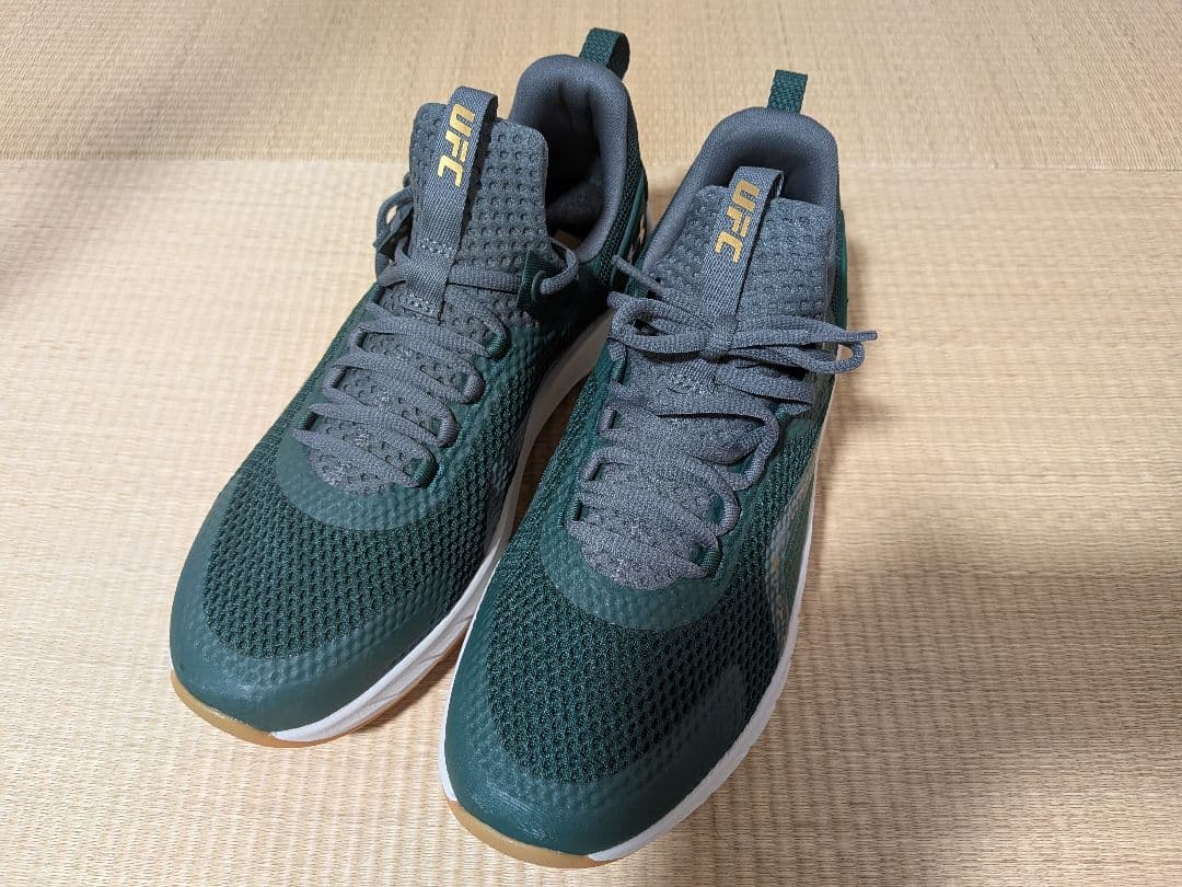 レア！未使用★アンダーアーマー UFC✕The Rock 30周年 28.0cm