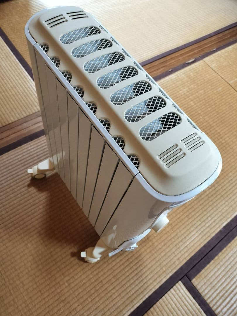 デロンギオイルヒーター RHJ75V0815 ホワイト