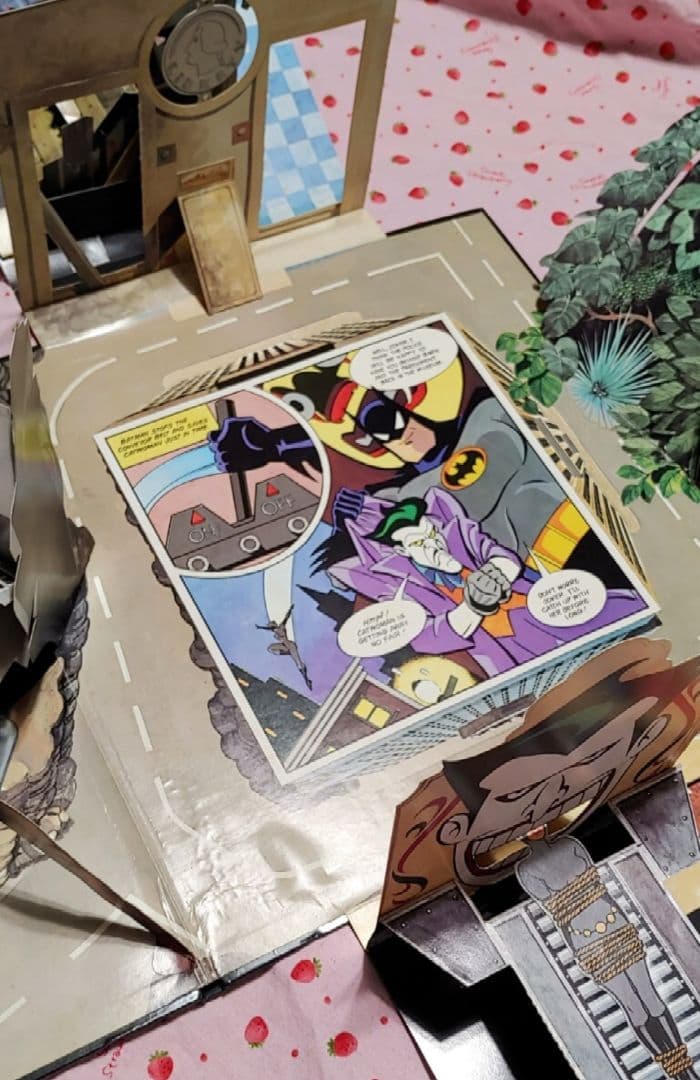 仕掛け絵本 Batman 洋書 バットマン アニメーション ポップアップブック