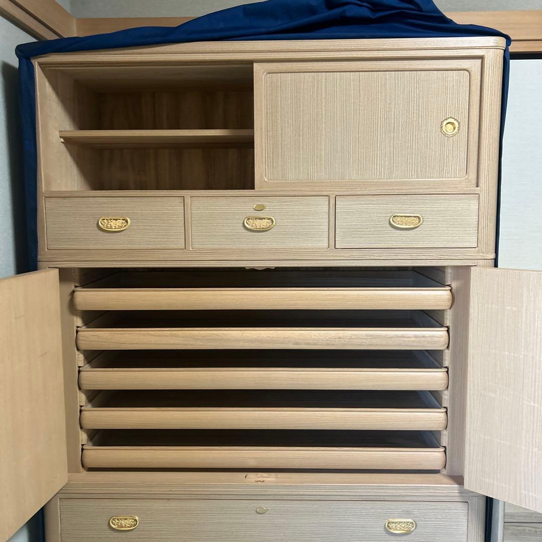 総桐　桐箪笥　瀧上昭治作