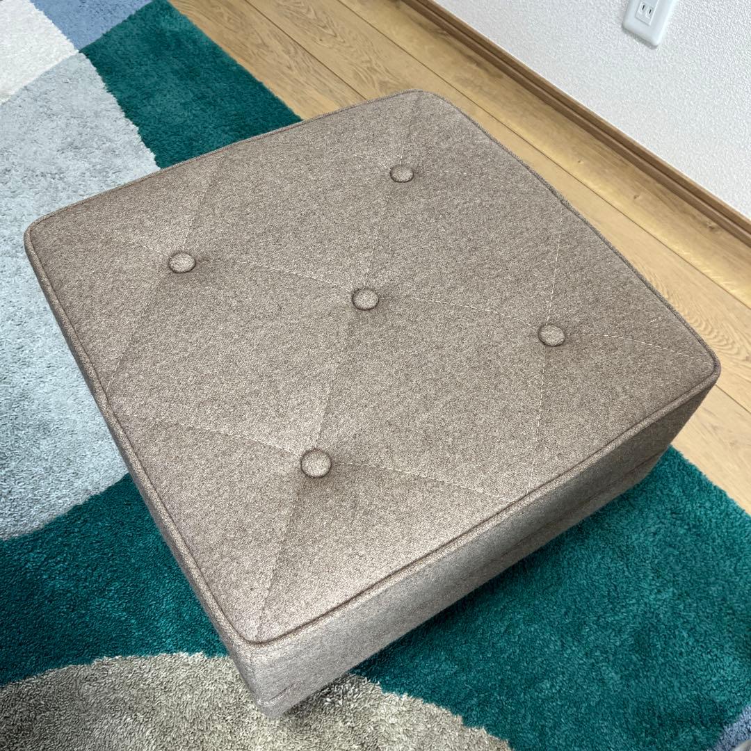 ヤキノさま専用 カリモク60 オットマン フラノベージュ