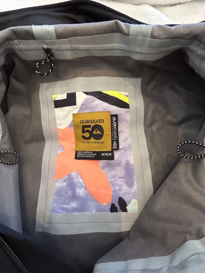 Quiksilver スノーボードウェア Mサイズ