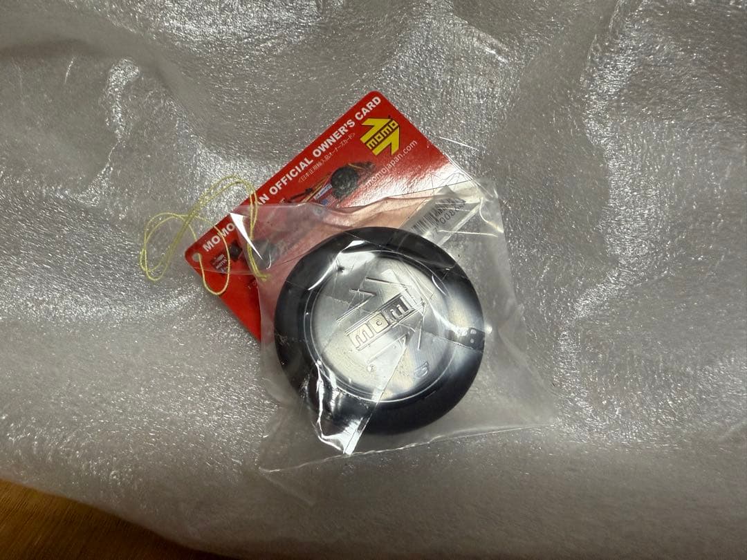 あ*む様 【新品】momo ステアリング・シフトノブセット