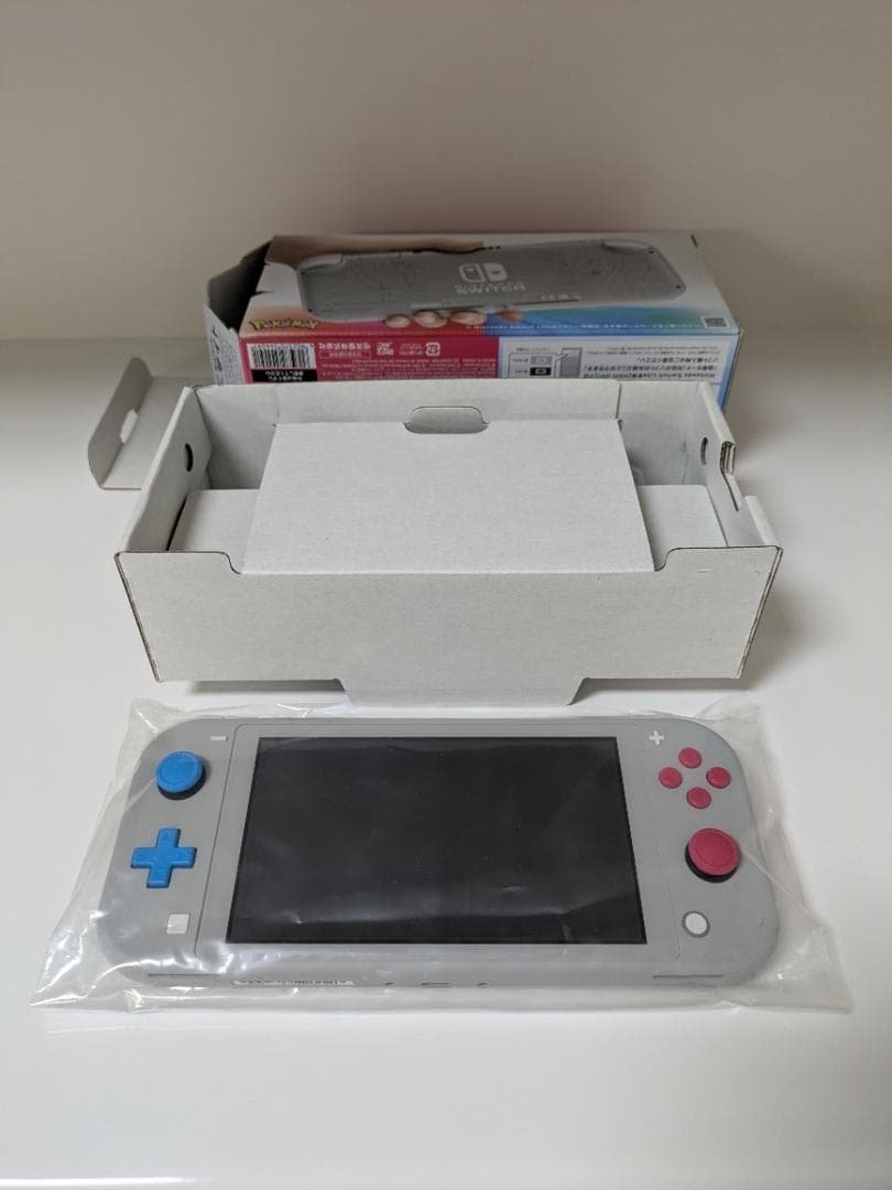 Nintendo Switch Lite ザシアン・ザマゼンタ ポケモンデザイン