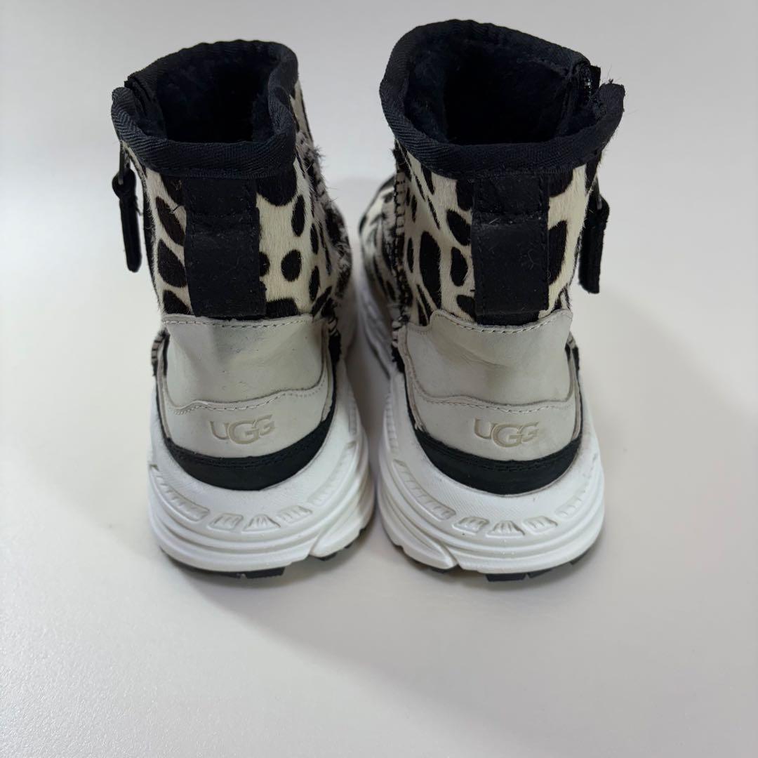 ♡夢♡ 様UGG ハラコブーツ クラシックダルメシアンブーツ23.5㎝