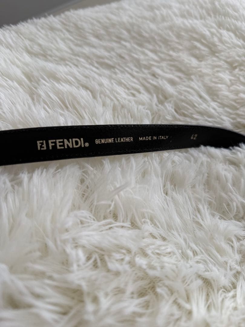 フェンディ FENDI ベルト レザー ズッカ ロゴ バックル ゴールド金具❣️黒