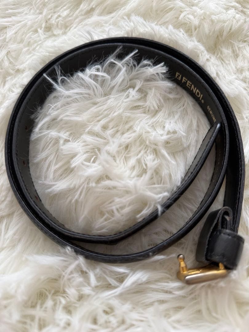 フェンディ FENDI ベルト レザー ズッカ ロゴ バックル ゴールド金具❣️黒