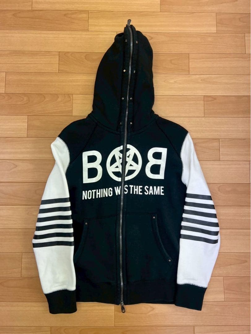 MARK&LONA マークアンドロナ フード.スタッズ付き パーカー ブラックM