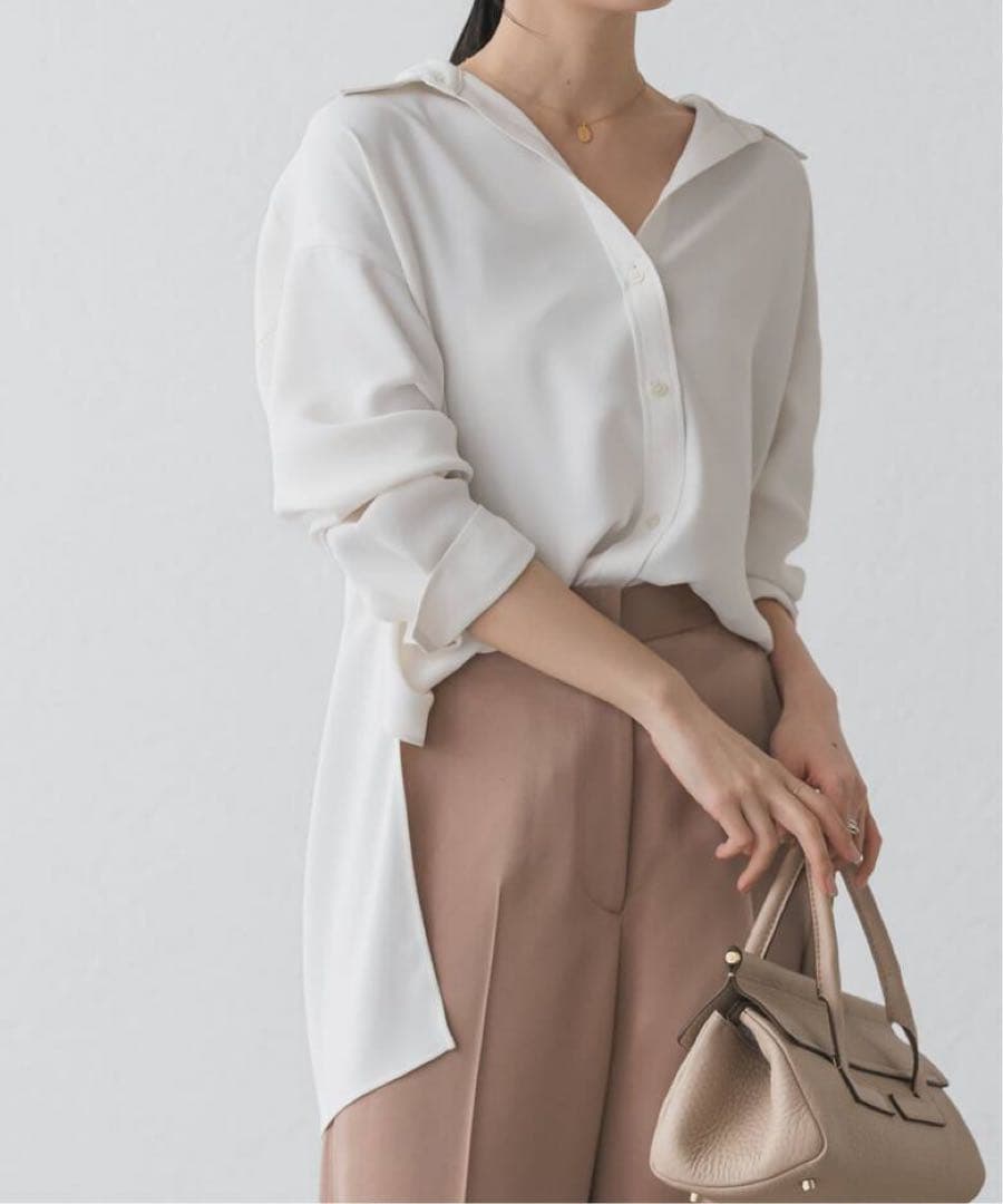 【美品】NOBLE ホワイト 長袖シャツ