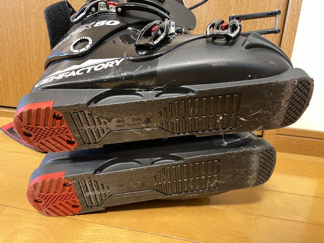 ☆綺麗です☆GENFACTORY☆27.0cm☆ブラック☆スキーブーツ☆