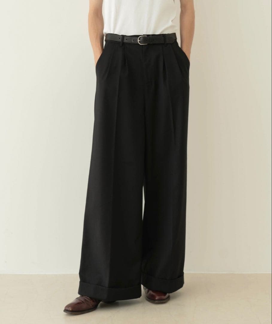 「Camphor wood」 スラックス small ブラック