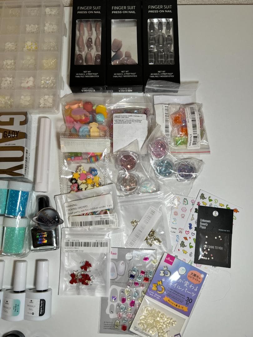 セルフネイルセット （シリラ ジェルネイルライトなど）