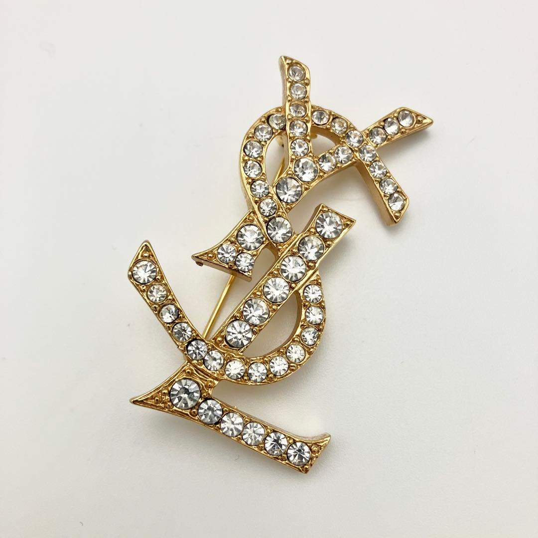 極美品 イヴサンローラン ブローチ カサンドラ YSL ロゴ ラインストーン