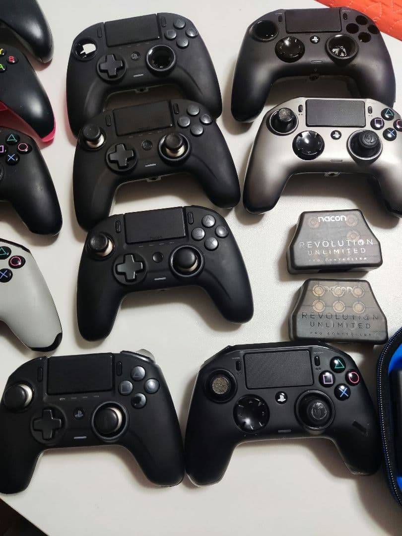 PS4/Xbox コントローラーセット 13個