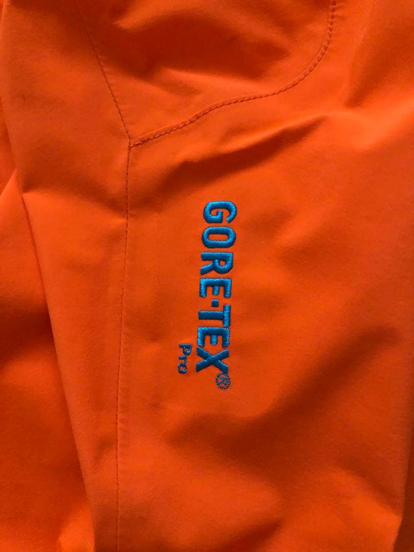 美品Peak Performanceスキーゴアテックスジャケット＆パンツM