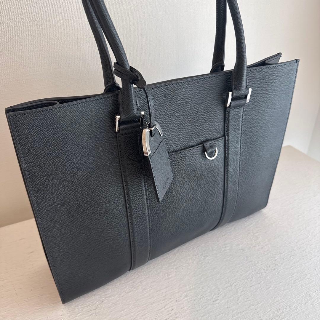 ブルガリトートバッグ メンズ