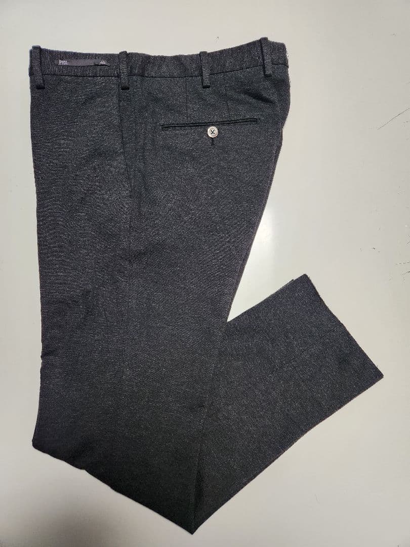 ピーティーゼロウーノ　TRAVELLER　テクノジャージー　濃灰　48　秋冬