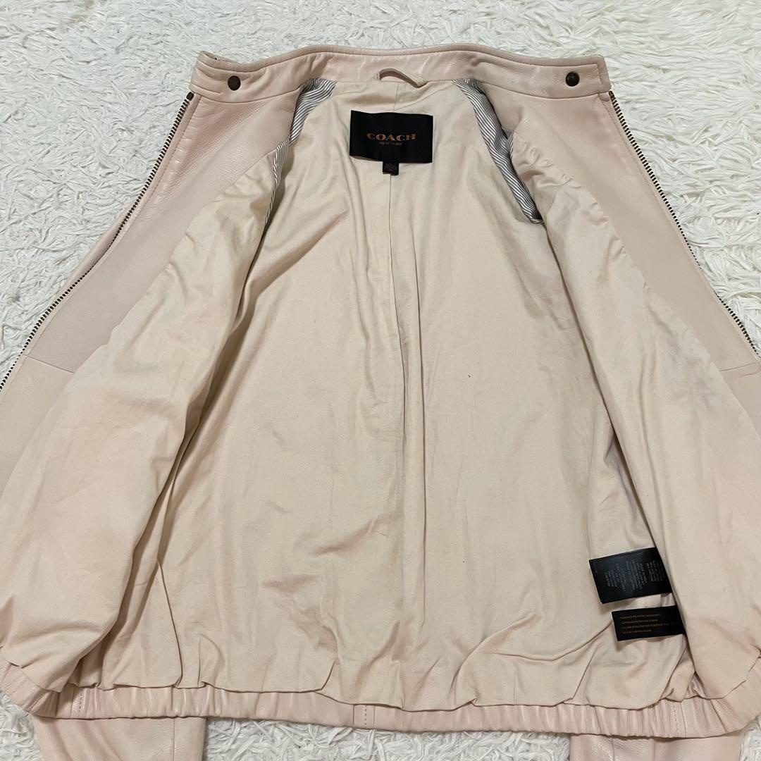 美品/現行モデル コーチ ラムレザージャケット ピンクベージュ クロップド L