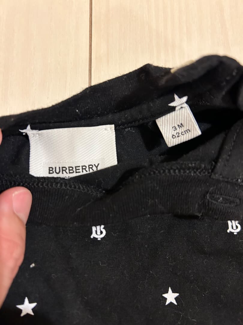 Burberry バーバリー ベビー スター＆モノグラムモチーフ
