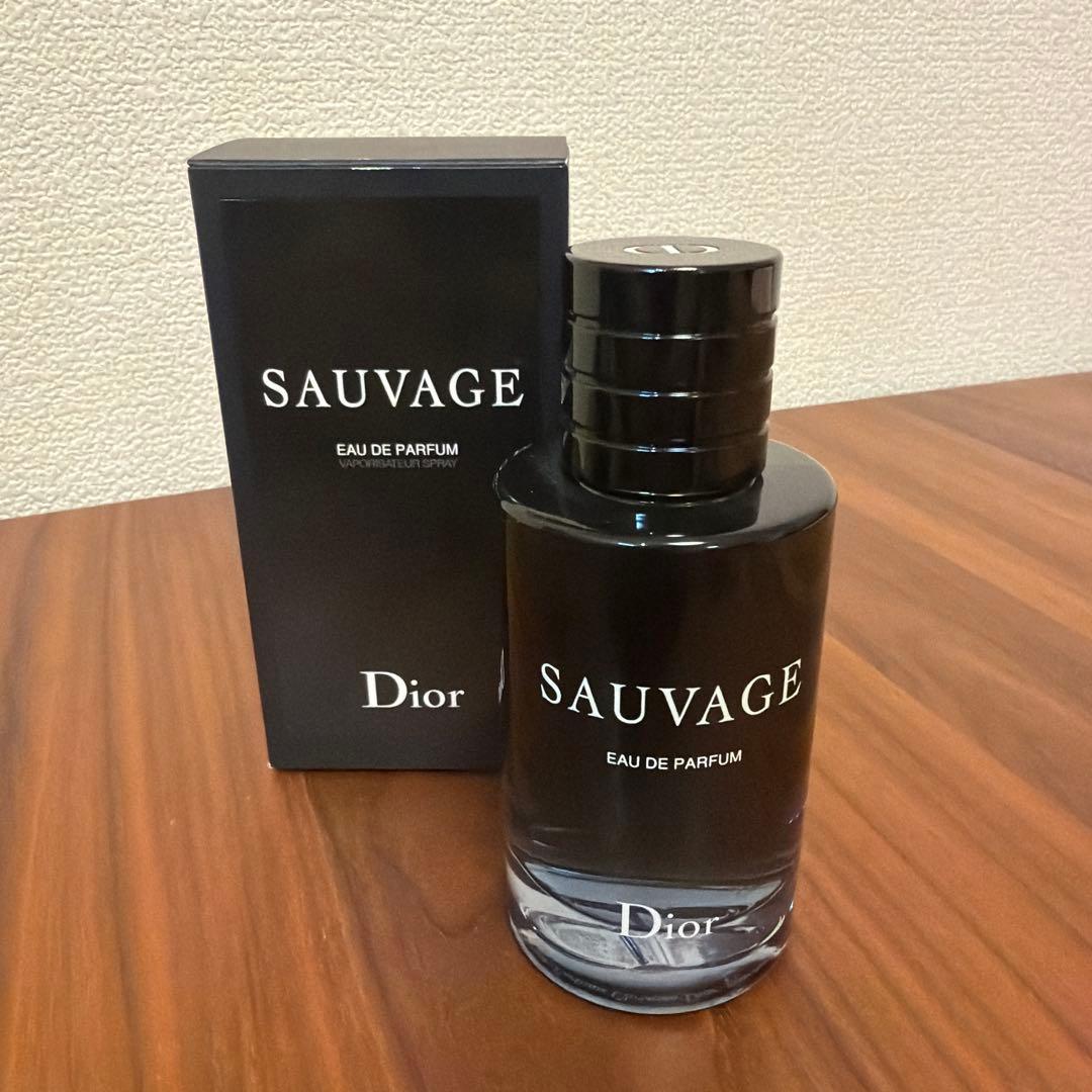 国内正規Dior SAUVAGE ソヴァージュ　100ml