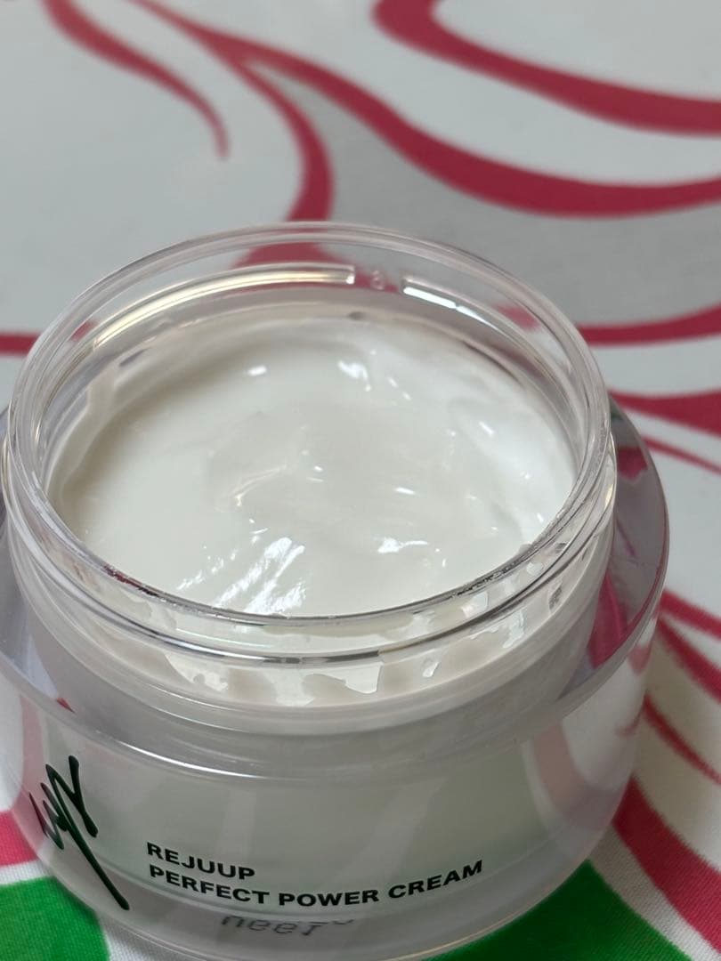 リジュアップ　パーフェクトパワークリーム