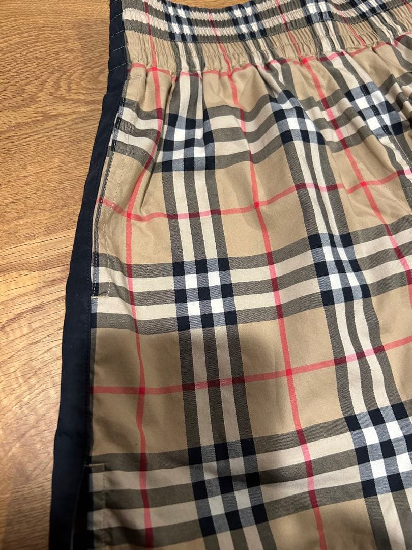 【試着のみ】BURBERRYバーバリー ヴィンテージチェックショートパンツ 34