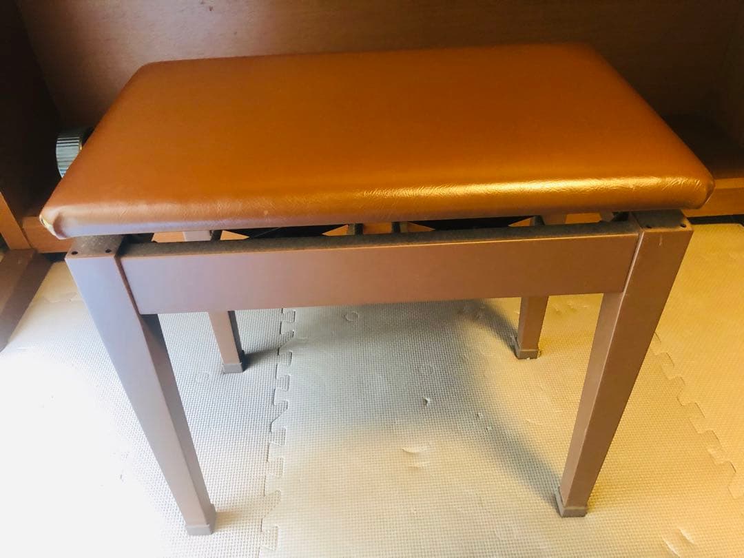 クラビノーバCVP-303C椅子付（引取希望）