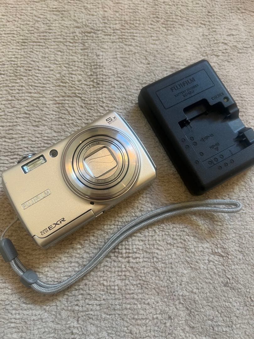 FUJIFILM EXR コンパクトデジタルカメラ