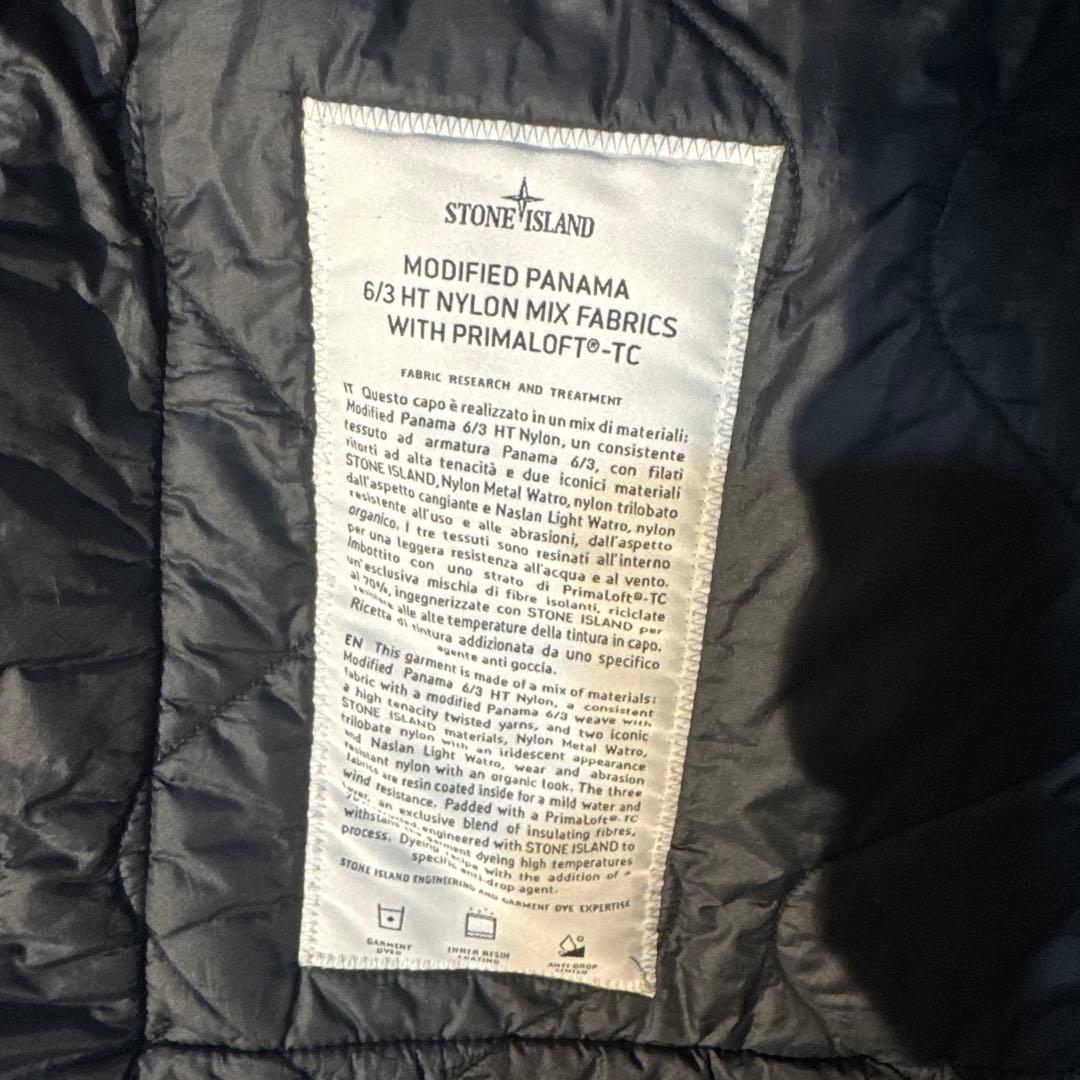 STONE  ブラック ベスト