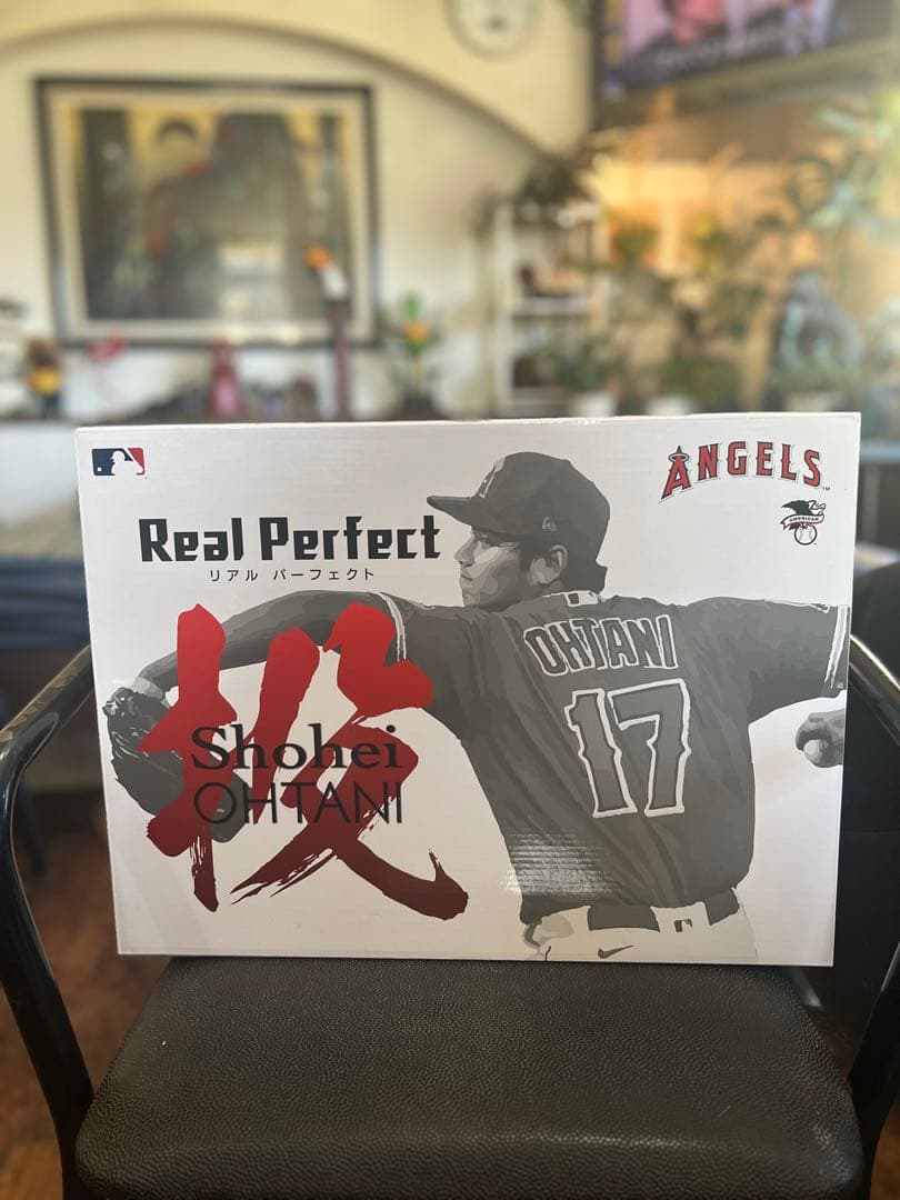 【空箱】大谷翔平プレミアムフィギュア