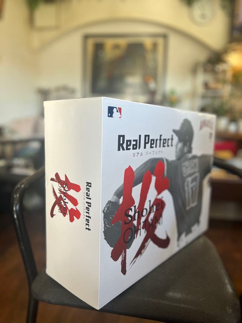 【空箱】大谷翔平プレミアムフィギュア