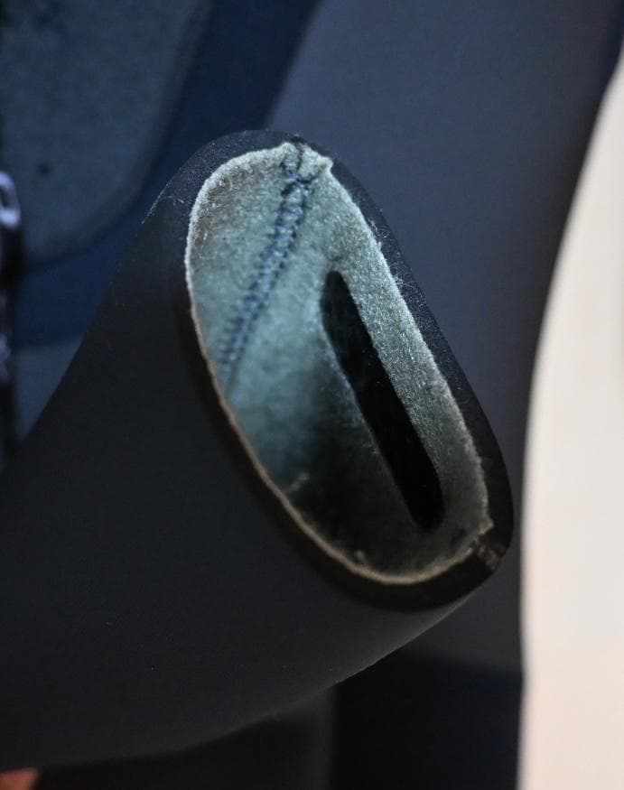 O'NEILL セミドライスーツ　 バックジップ　オール３ミリ