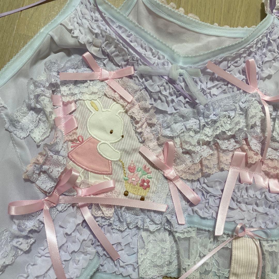 グニフニ♡うさぎちゃんのお花屋さんキャミソール
