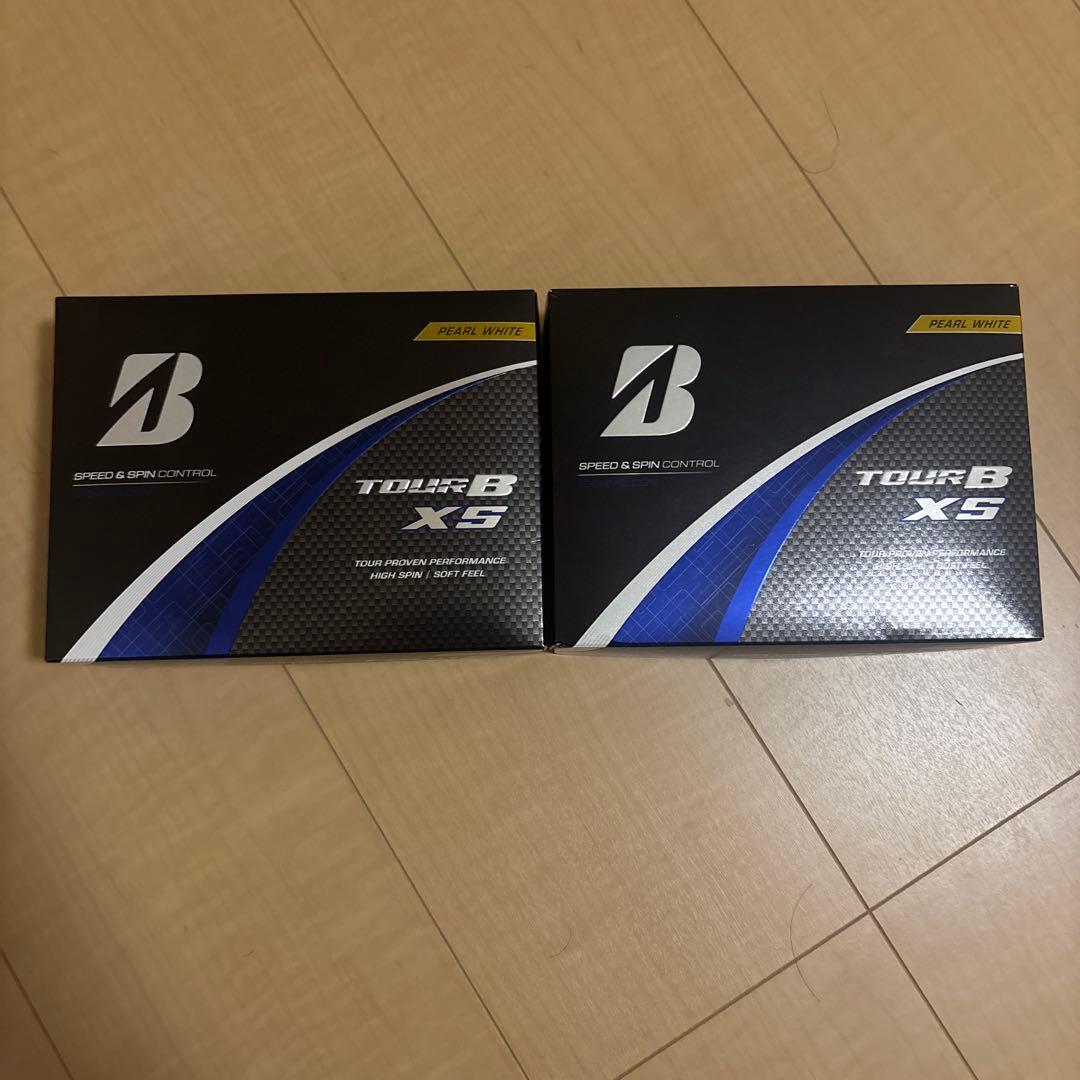 未使用品 ブリヂストン ゴルフボール TOUR B XS (24球)