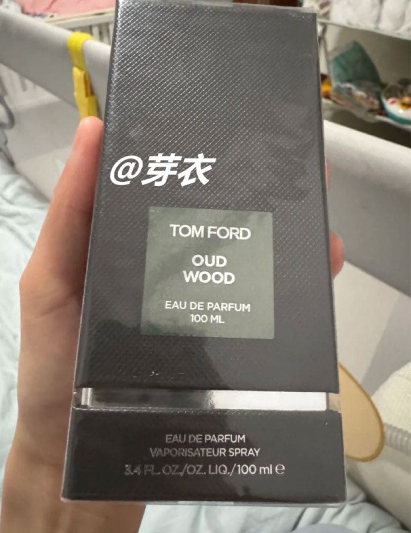 トムフォードビューティ ウード・ウッド オード パルファム スプレィ 100ml