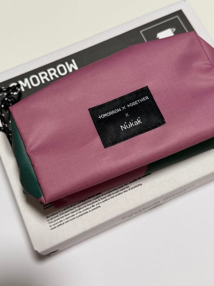 激レア　TOMORROW X TOGETHER Nukak Pouch